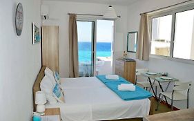 Lilian'S Seaview-Party Street-Youth Studios